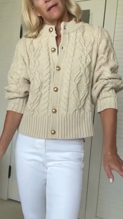 Womens Round Neck and Breasted Casual Sweater