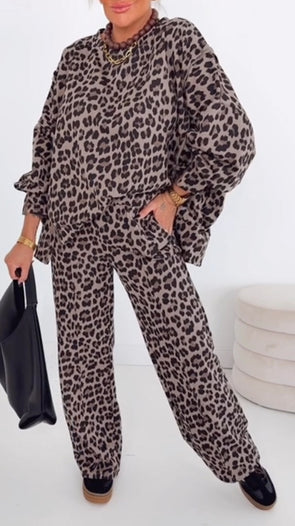 Women Round Neck Leopard Print Loose Casual Set