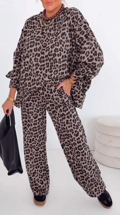 Women Round Neck Leopard Print Loose Casual Set