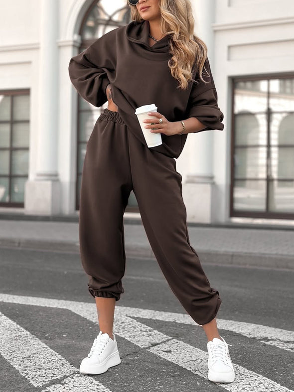 Women Round Neck Hooded Solid Color Casual Suit