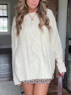 Women Round Neck Solid Color Knitted Sweater