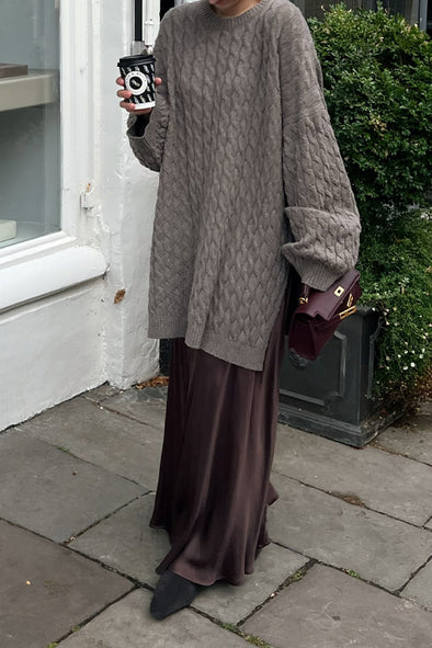 Women Classic Cable Loose Sweater + Pleated Skirt Suit