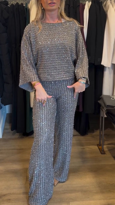 Women Round Neck Sequined Solid Color Casual Suit