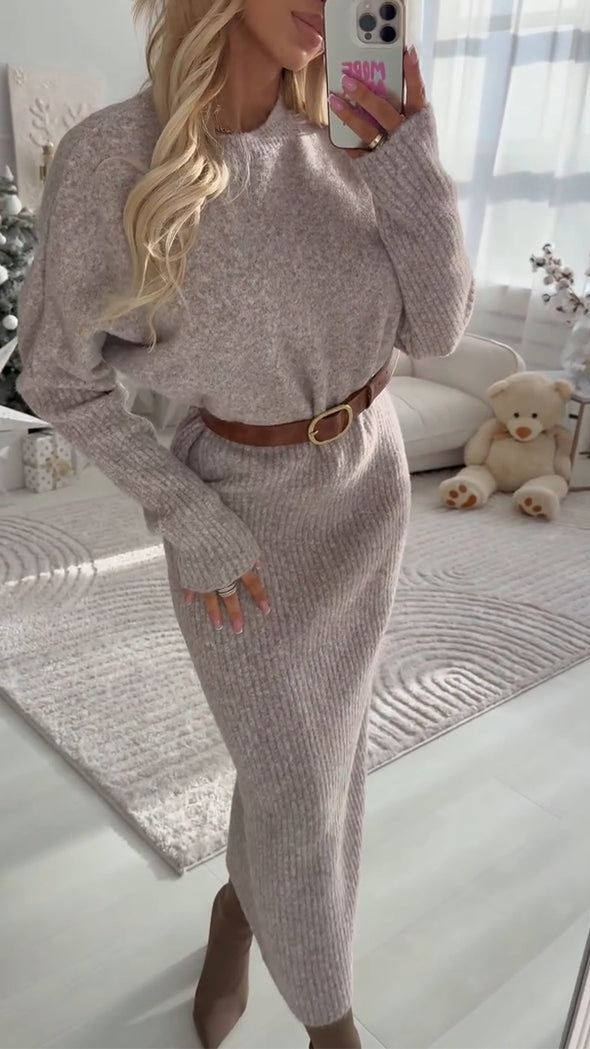 Womens Round Neck Solid Color Elegant Casual Knitted Dress