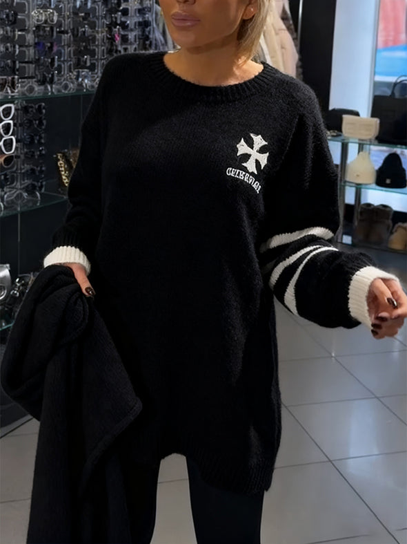 Women Round Neck Printed Casual Sweater + Scarf