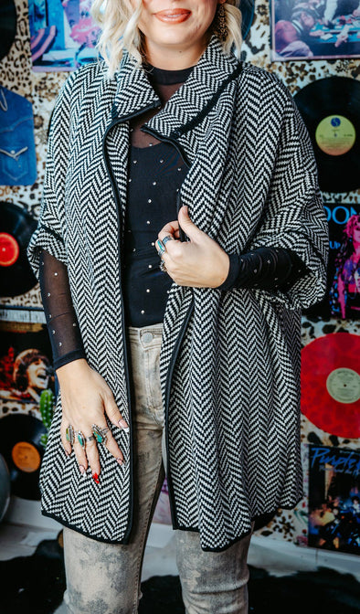 Women Laple Collar Printed Casual Coat