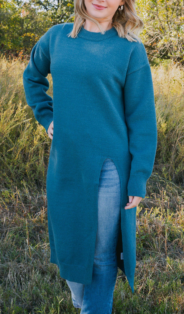 Womens Round Neck Long Solid Color Knitted Sweater