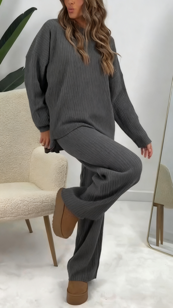 Women Round Neck Solid Color Casual Suit